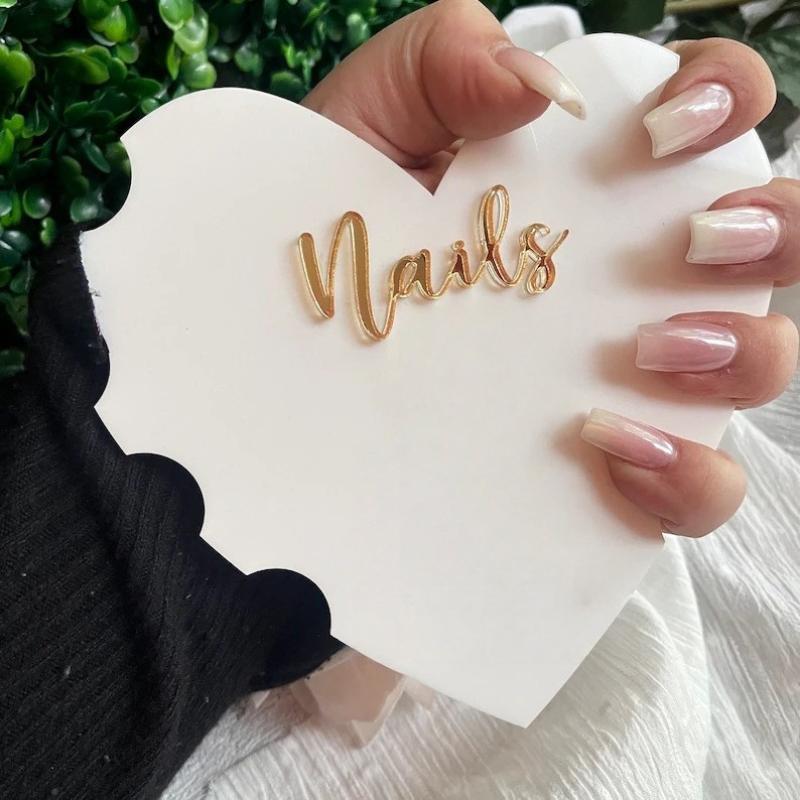 Tablero de exhibición de uñas  - Tech Accessories Board reseña y precio