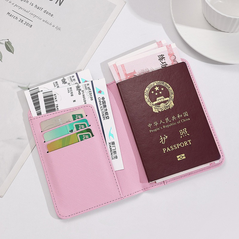 Hello Kitty Funda para pasapor - Tech Accessories For Travel reseña y precio